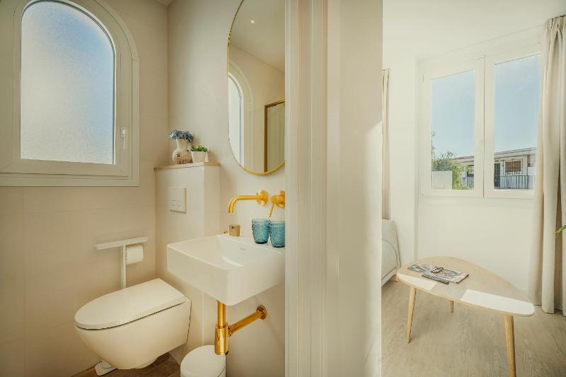 Beneste Nerja Hostal - image 14