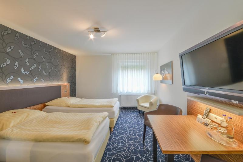 Double Room image 1