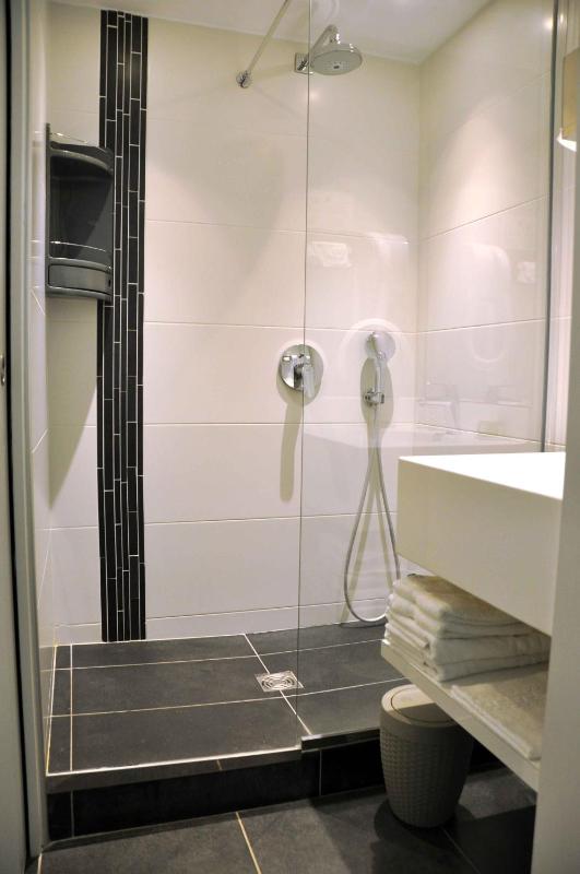 Privilege Double Room image 2