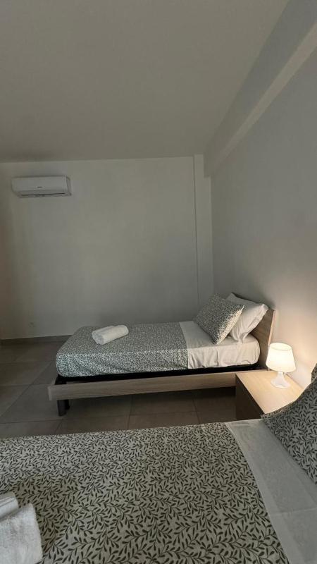 Zu Pino Apartments Cefalù - image 19