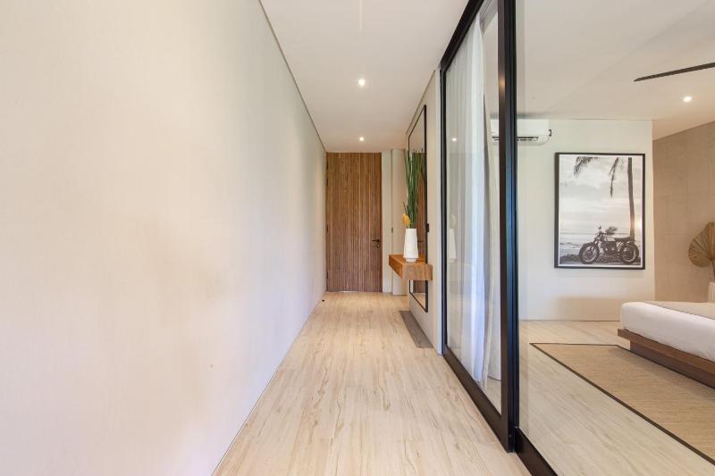 East 88 Unit 5 - image 14