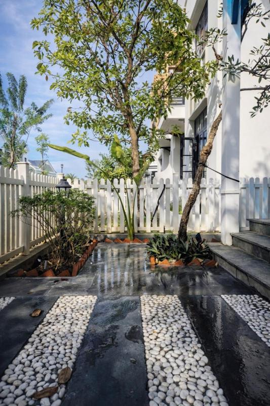 Elegant Seaside Villa in Phan Thiet - image 10