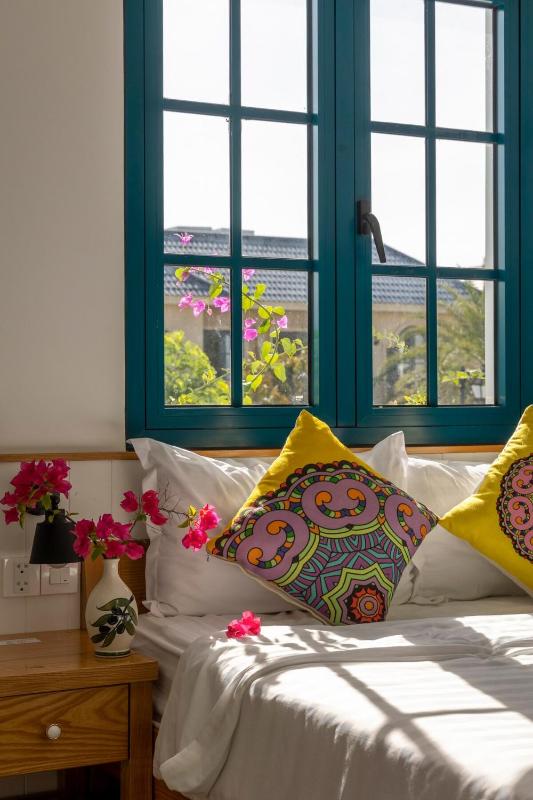 Elegant Seaside Villa in Phan Thiet - image 12