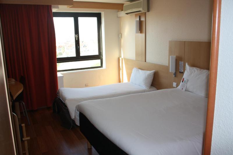 ibis Marseille Centre Gare Saint Charles - image 15