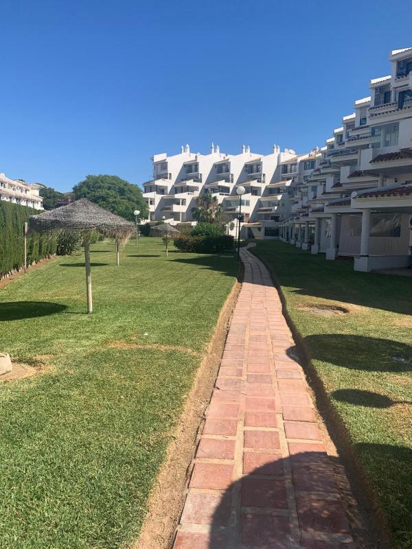 Sol Beach Apartment - image 21