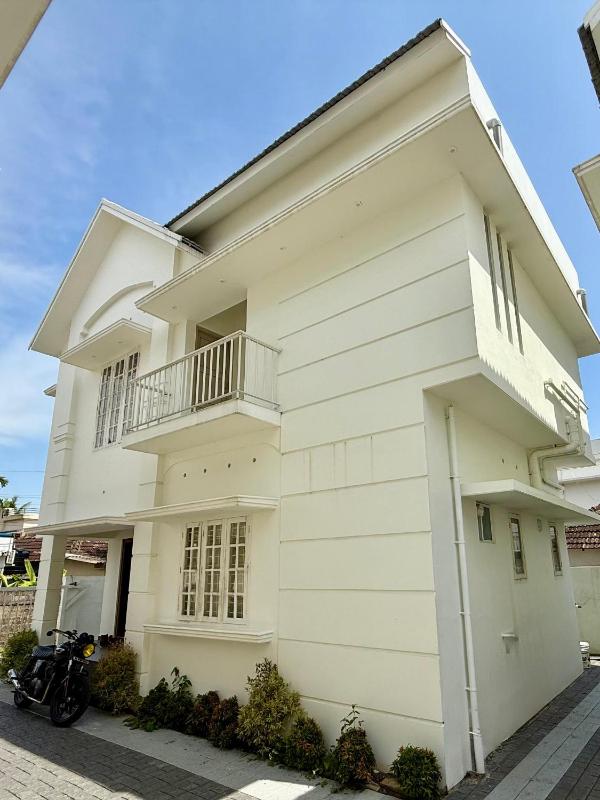 Zara Homes - image 1
