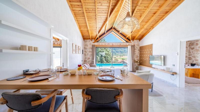Sarıbelen 2 bedroom villa with private pool hot tub - image 9