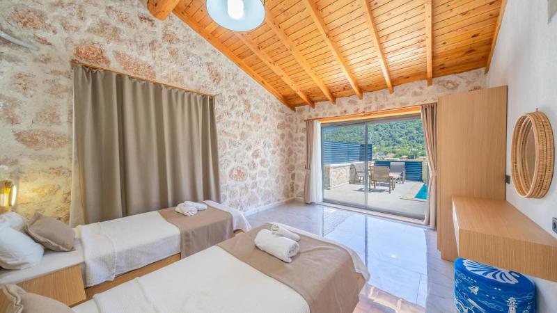 Sarıbelen 2 bedroom villa with private pool hot tub - image 35