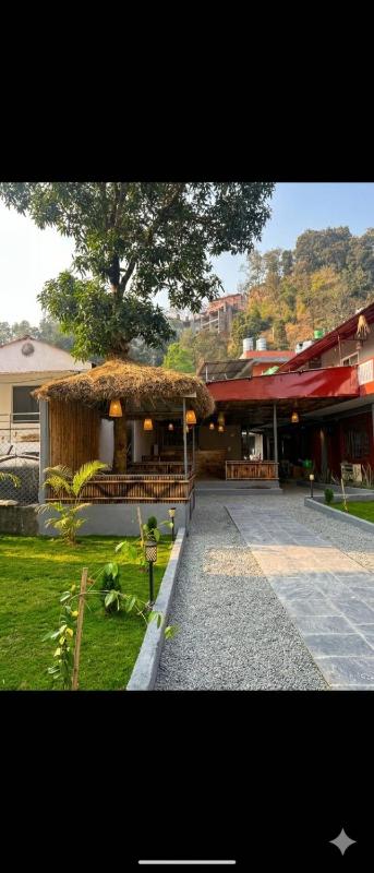 The Mango Tree Backpackers Hostel - image 3