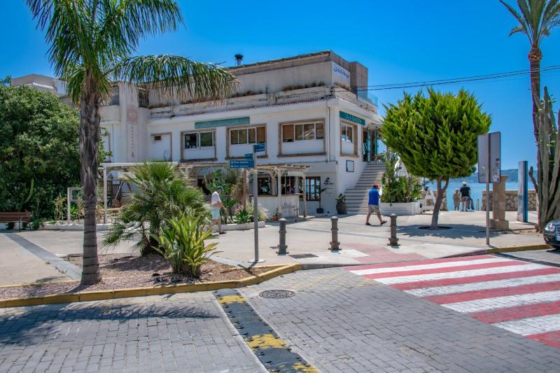Bisserot - J. Pobre - By Almarina Villas - image 6