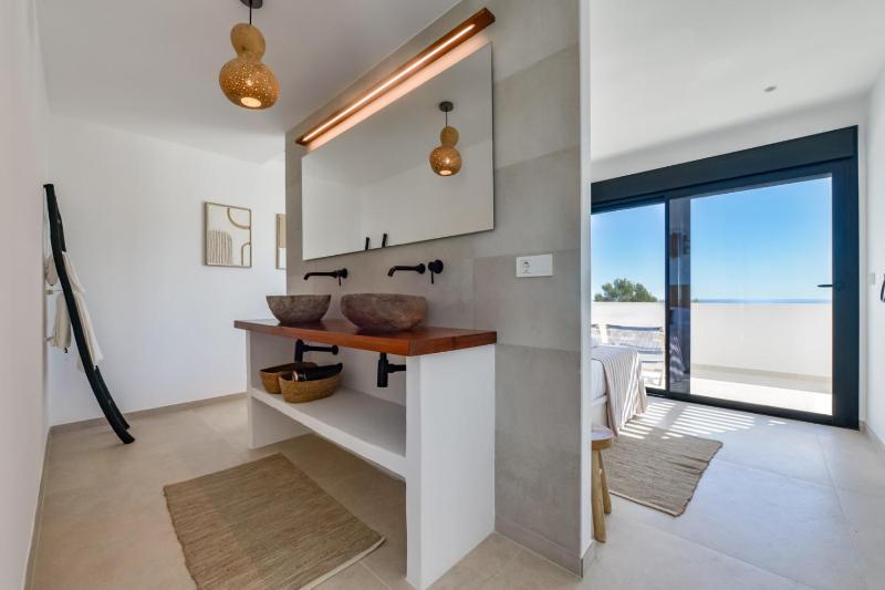 VILLA LUJO - By Almarina Villas - image 46