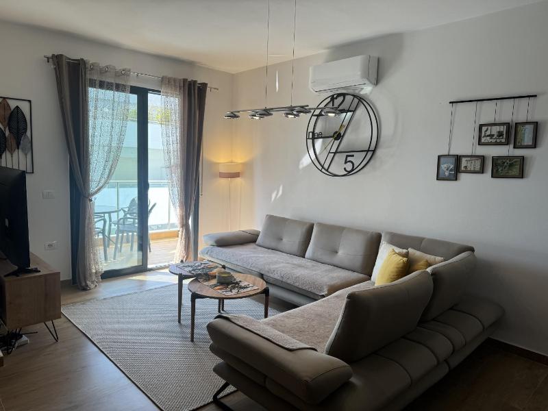 Lunara Apartment - image 9
