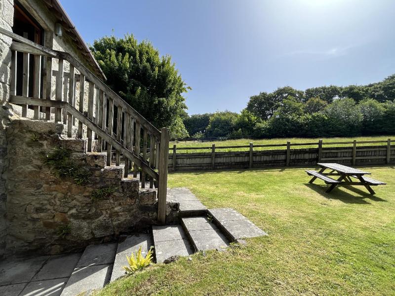 Swallows Retreat - image 15