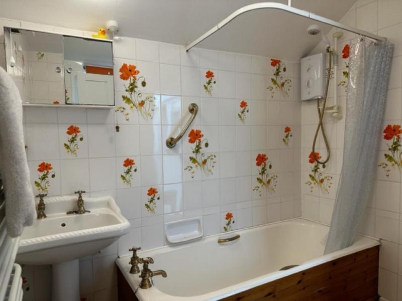 Crumpet Cottage - image 5