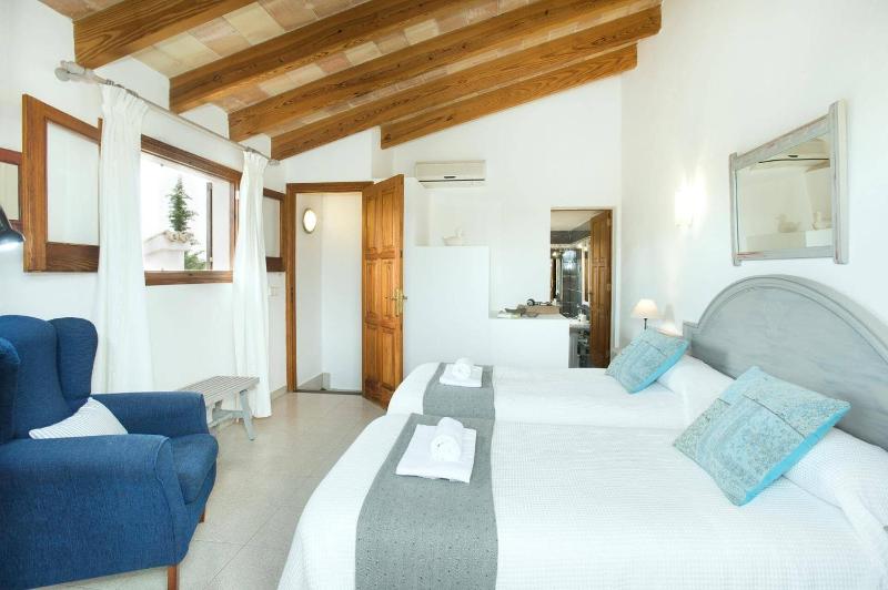Villa Mari Pollensa by Villa Plus - image 10