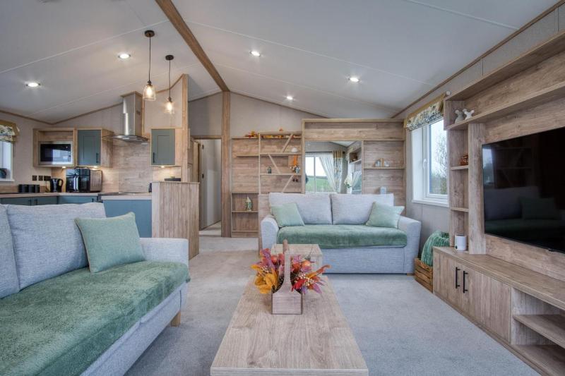 Carn Springs Lodge - 3 Bed - Devonshire Dr - Tenby - image 3