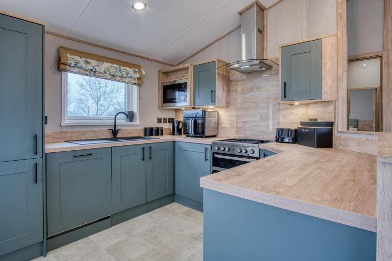 Carn Springs Lodge - 3 Bed - Devonshire Dr - Tenby - image 13