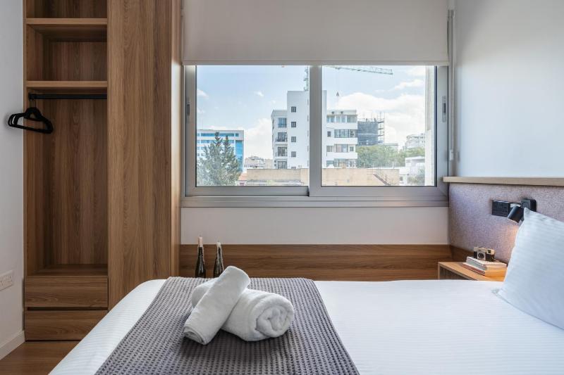 Cozy luxury 1-bedroom in Nicosia’s heart - image 1