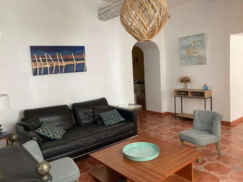 AIG 63 – Grande maison de village avec Wi-Fi – Gruissan – 13 personnes - image 17