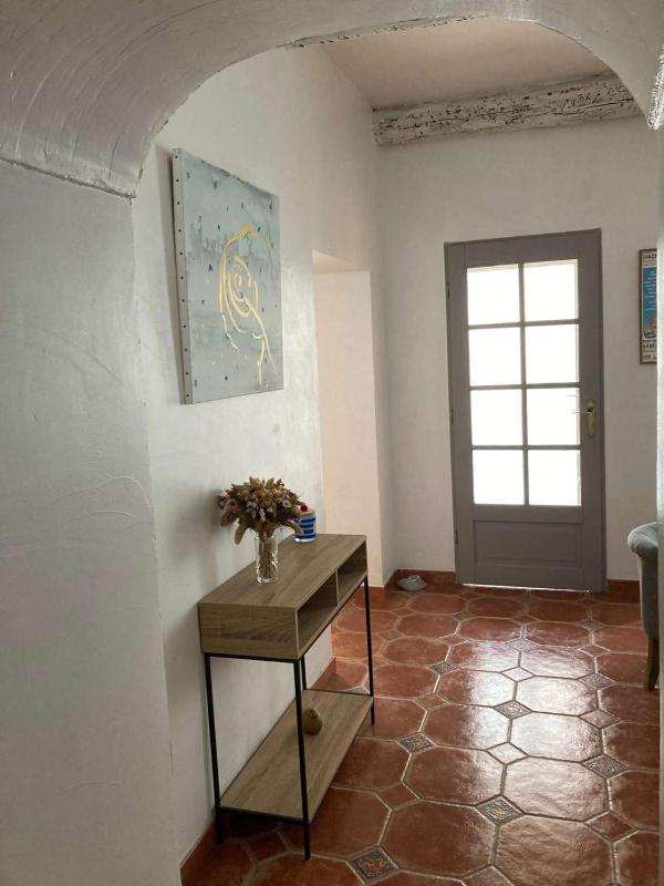 AIG 63 – Grande maison de village avec Wi-Fi – Gruissan – 13 personnes - image 5