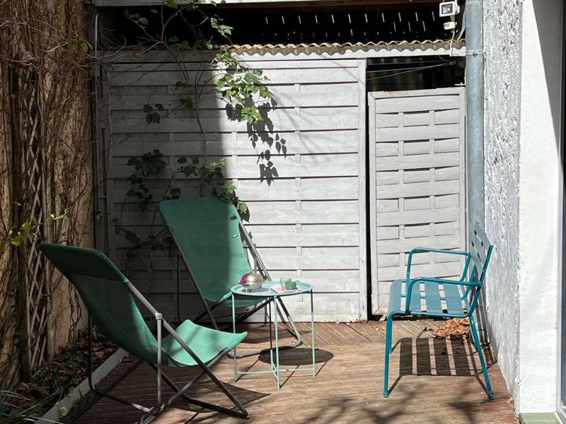 AIG 63 – Grande maison de village avec Wi-Fi – Gruissan – 13 personnes - image 16