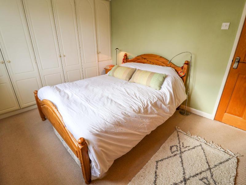 17 Demesne Gardens - image 19