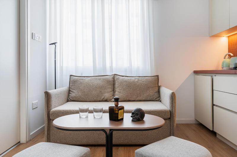 Cozy luxury 1-bedroom in Nicosia’s heart - image 9