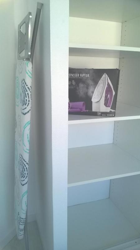 One-Bedroom Apartment image 2