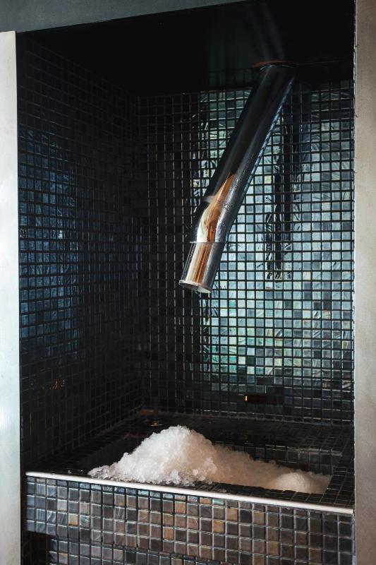 Hôtel Koh-I Nor by Les Etincelles - image 22