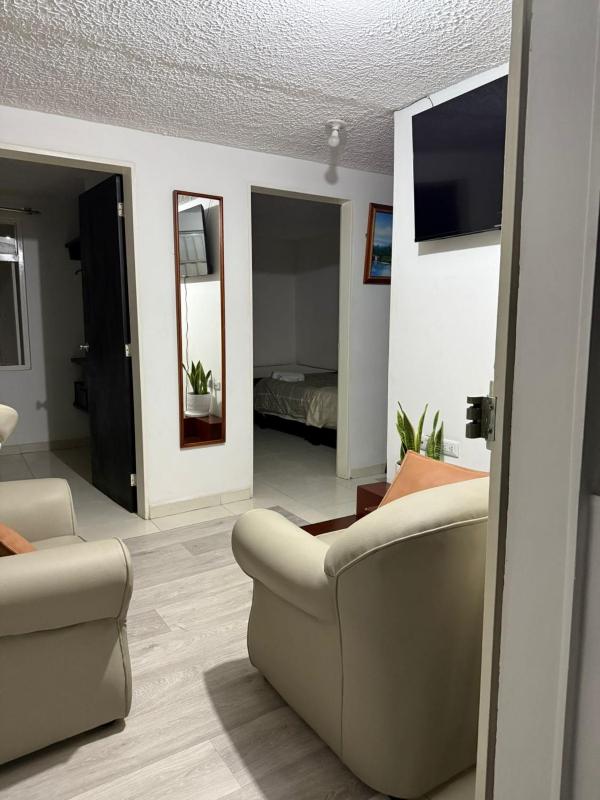 Acogedor Apartamento Pequeño e Independiente - image 12