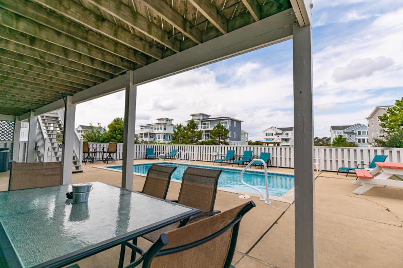 1521 - A Summer Place - image 12