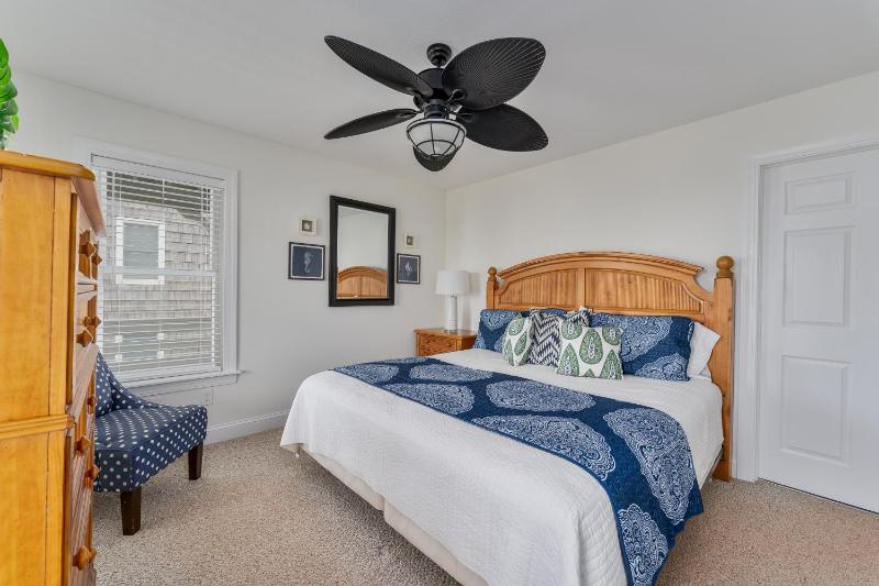 5435 - Carolina Gray - image 14
