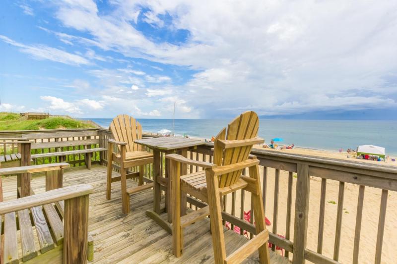 5452 - Sea Captain's Cottage - image 20