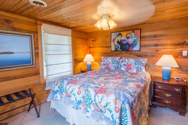 5452 - Sea Captain's Cottage - image 22