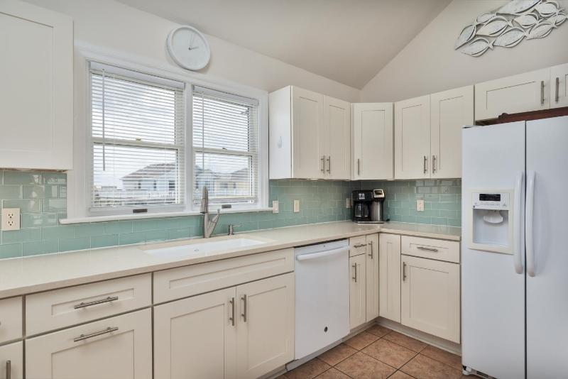 5685 - Seaside - image 11