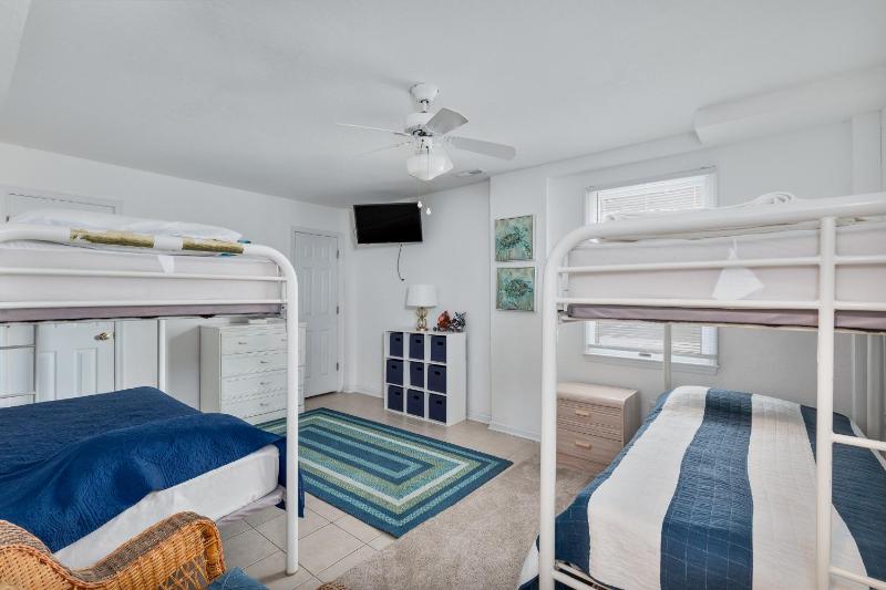 5413 - Diamond Dunes - image 7