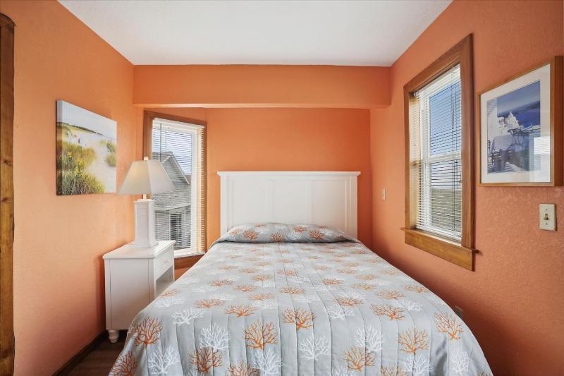 5863 - Belvidere East - image 2