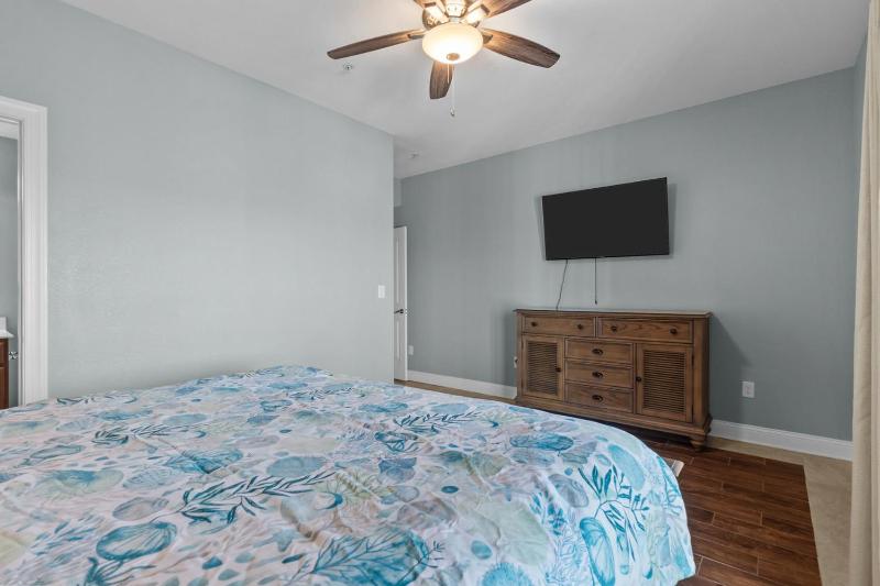 5376 - Wench's Pad 2 - image 31