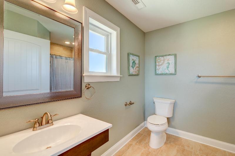 5376 - Wench's Pad 2 - image 47