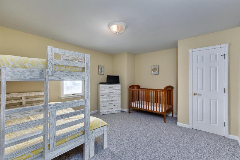 5458 - Pier 1 Retreat - image 31