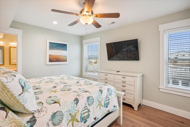 5373 - Wench's Pad 4 - image 35