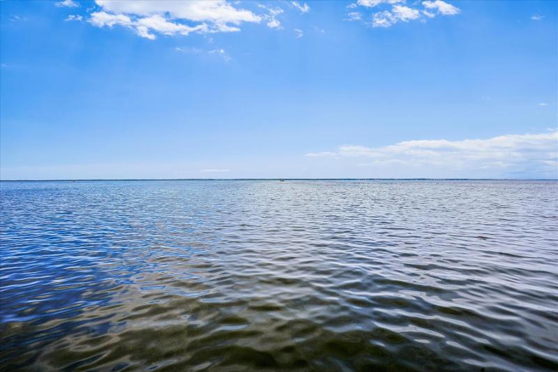 1554 - Lay by the Sound - image 2