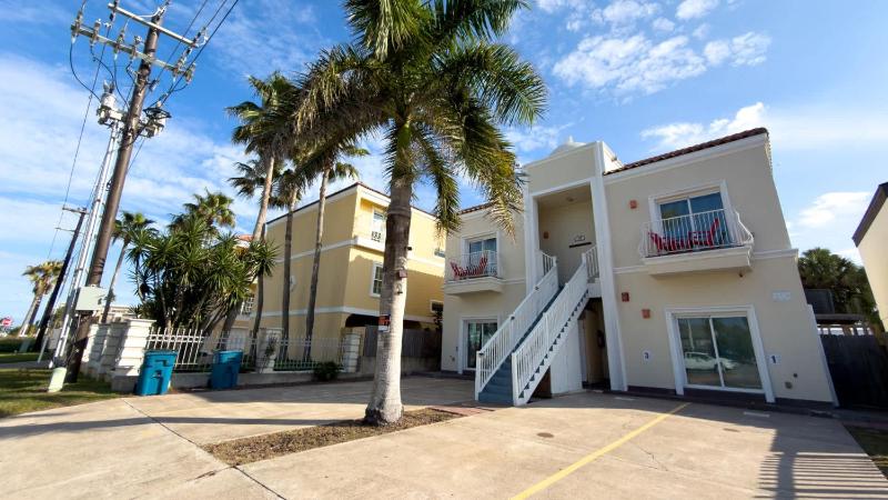 First Floor Pool Home Seventy Five Steps to Beach apts - image 13