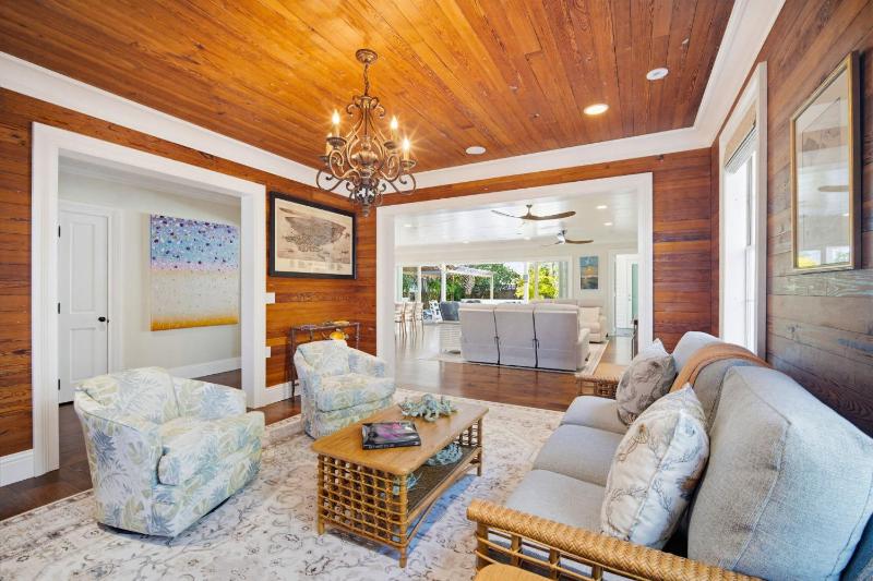 Luxury Residence in Old Town Key West w Pool - image 39
