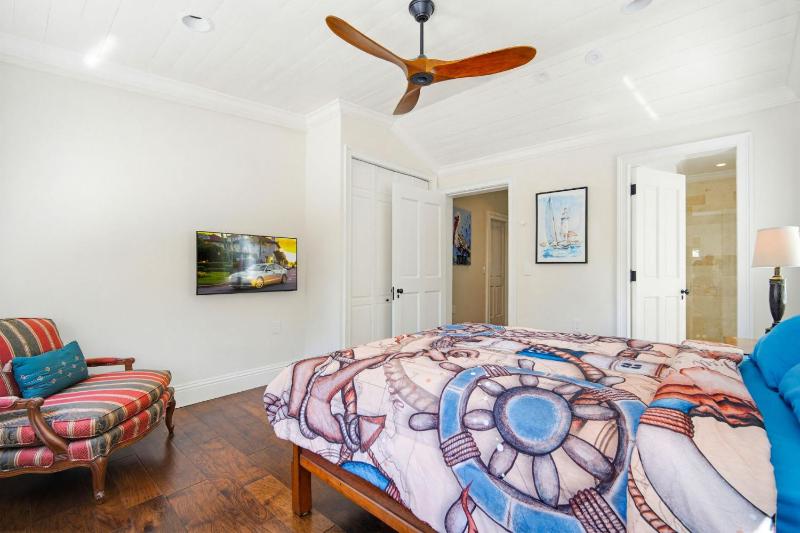 Luxury Residence in Old Town Key West w Pool - image 44