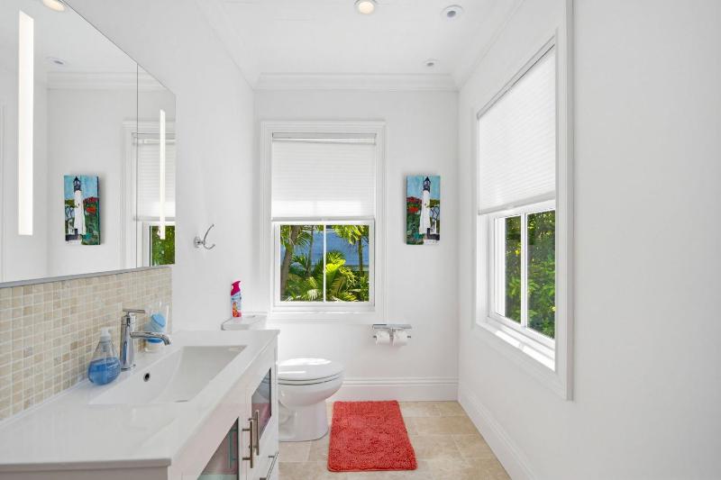 Luxury Residence in Old Town Key West w Pool - image 42