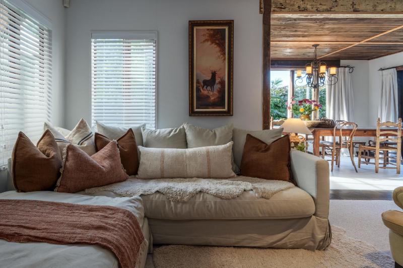Stone Street Cottage by Sothebys Luxury Rental Homes - image 12