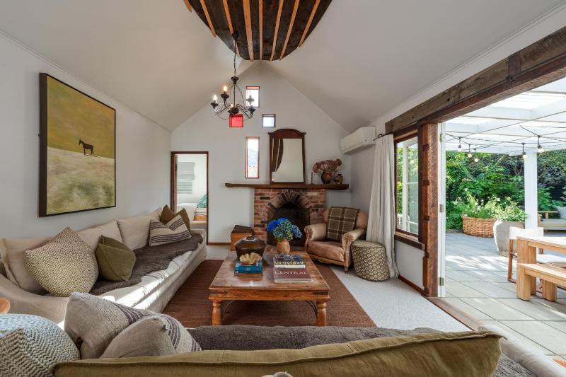 Stone Street Cottage by Sothebys Luxury Rental Homes - image 6