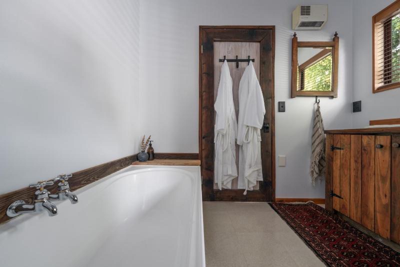 Stone Street Cottage by Sothebys Luxury Rental Homes - image 11