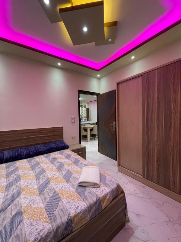 Luxury 3BR Apartment Near Beach & Marina Sheraton Street - image 7